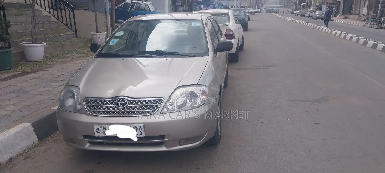 Toyota Corolla 2003 Gold
