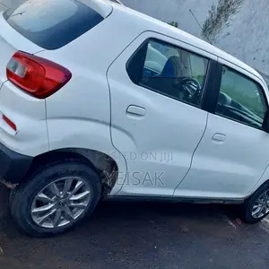 Suzuki S-Presso 2021 White