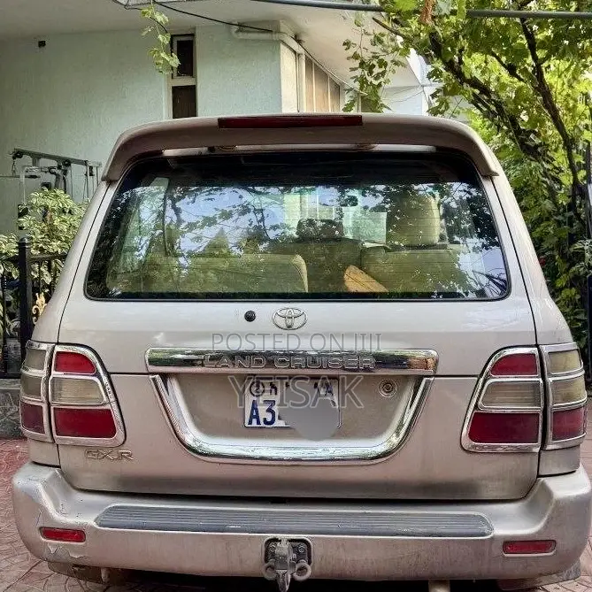 Toyota Land Cruiser 2003 Silver