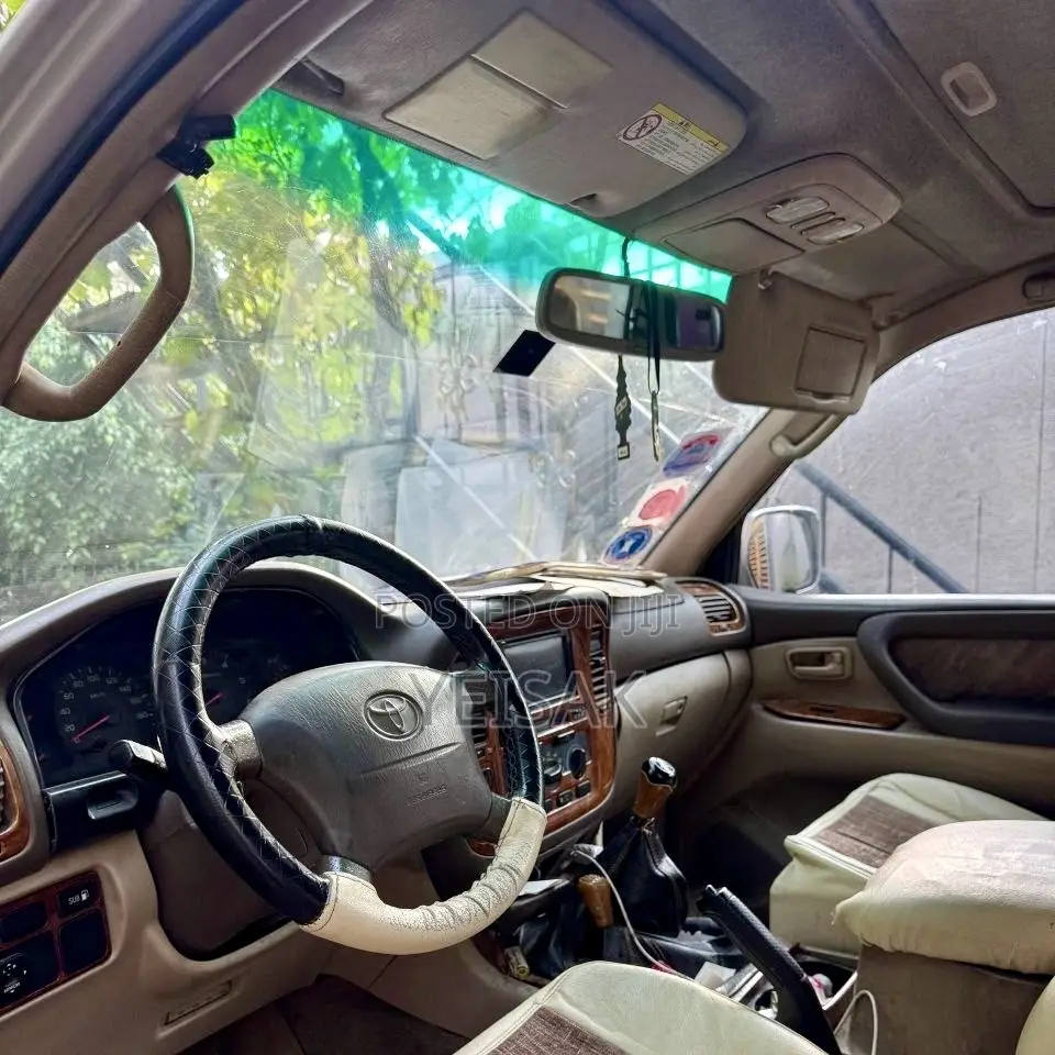 Toyota Land Cruiser 2003 Silver