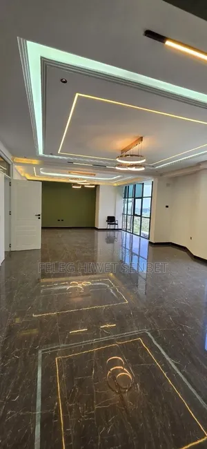 Furnished 6bdrm Villa in አአ, Bole for sale