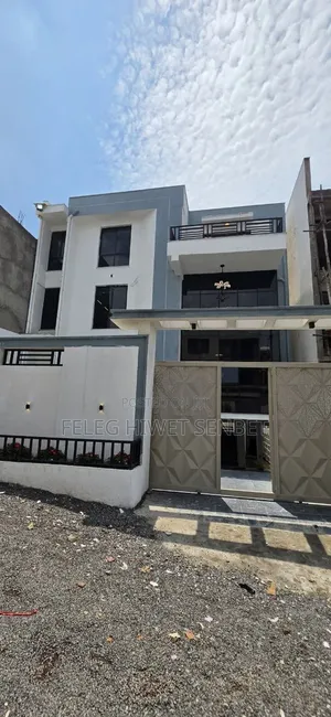 Furnished 6bdrm Villa in አአ, Bole for sale