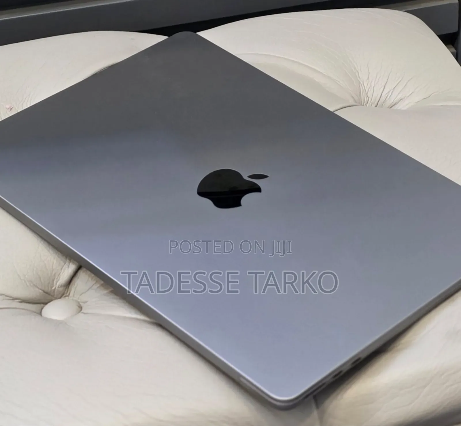 New Laptop Apple MacBook Air 2022 M2 8GB Apple M2 SSD 256GB