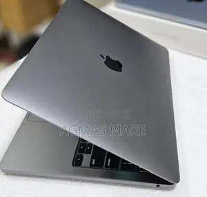 New Laptop Apple MacBook Pro 2021 M1 8GB Apple M2 SSD 256GB