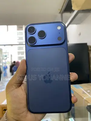Apple iPhone 17 Pro Max 256 GB Blue