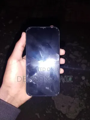 New Apple iPhone 13 128 GB Blue