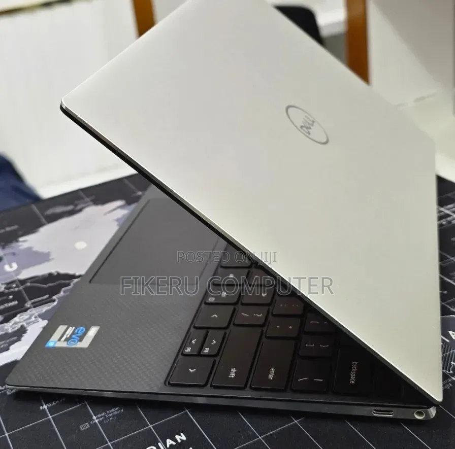 New Laptop Dell XPS 13 16GB Intel Core i7 SSD 512GB