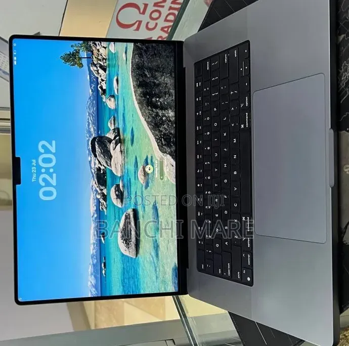 New Laptop Apple MacBook Pro 2021 M1 32GB Apple M1 SSD 512GB