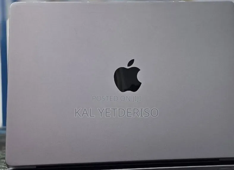 New Laptop Apple MacBook Pro 2016 32GB Apple M1 SSD 512GB
