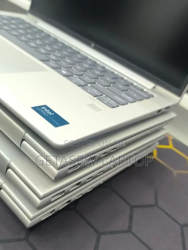 New Laptop HP EliteBook 640 G11 16GB Intel Core Ultra 7 SSD 512GB