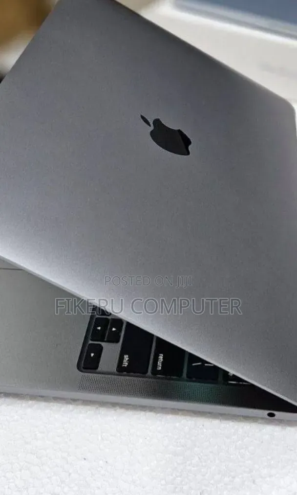 New Laptop Apple MacBook Air 2022 M2 8GB Apple M2 SSD 256GB