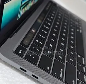 New Laptop Apple MacBook Air 2022 M2 8GB Apple M2 SSD 256GB