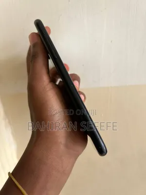 Apple iPhone XR 128 GB Black
