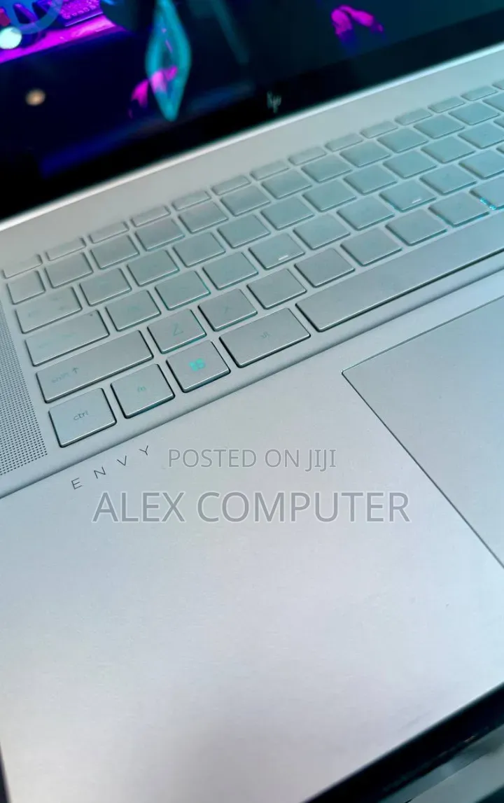 New Laptop HP Envy 16 Gaming 16-h1023dx 16GB Intel Core i7 SSD 512GB