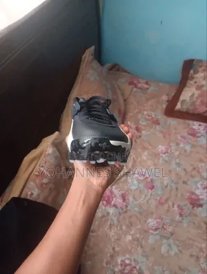 Underarmer Boots