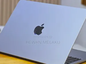 New Laptop Apple MacBook Air 2022 M2 8GB Apple M2 SSD 256GB