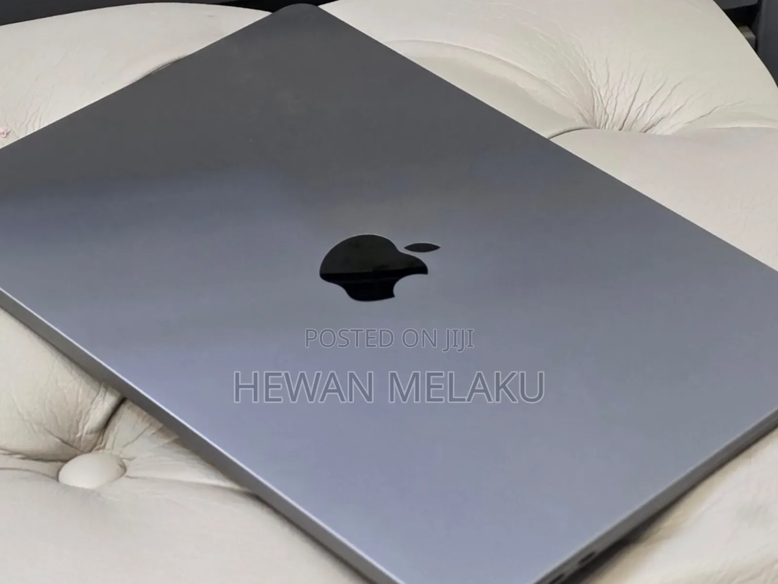 New Laptop Apple MacBook Air 2022 M2 8GB Apple M2 SSD 256GB