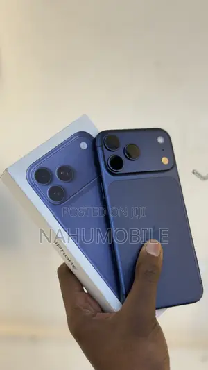 New Apple iPhone 17 Pro Max 256 GB Blue