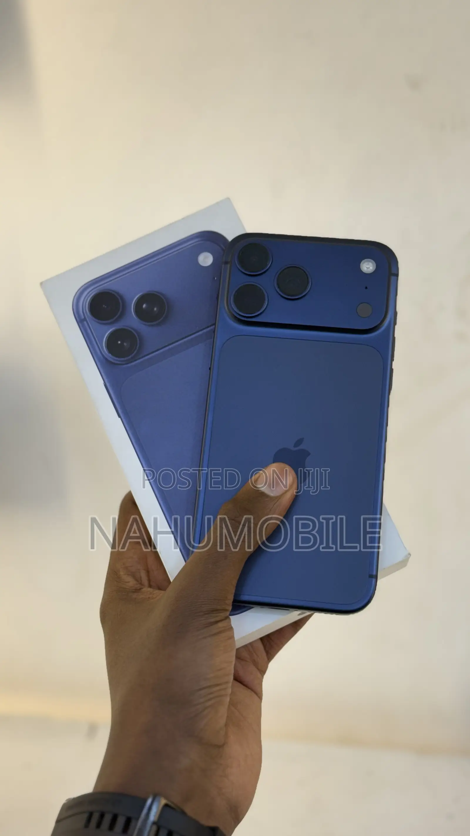 New Apple iPhone 17 Pro Max 256 GB Blue