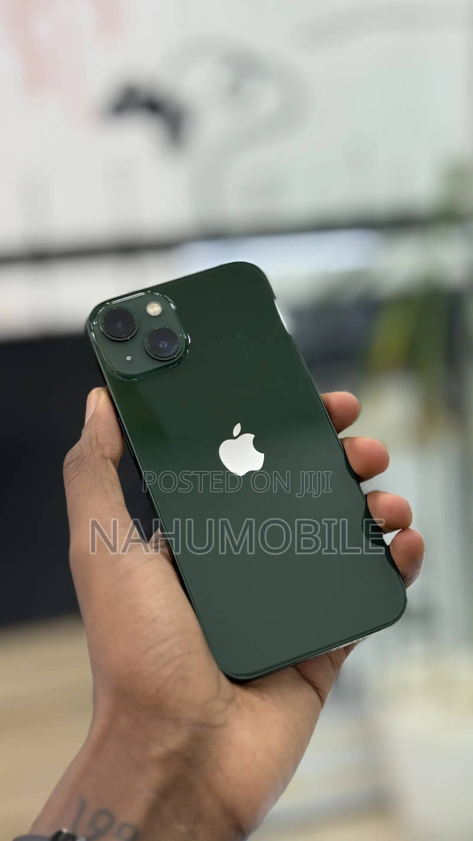 Apple iPhone 13 128 GB Green