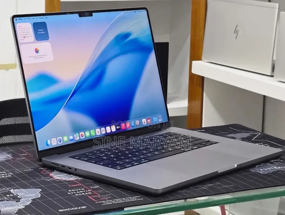 New Laptop Apple MacBook Pro 2021 M1 Max 64GB Apple M1 Max SSD 1T