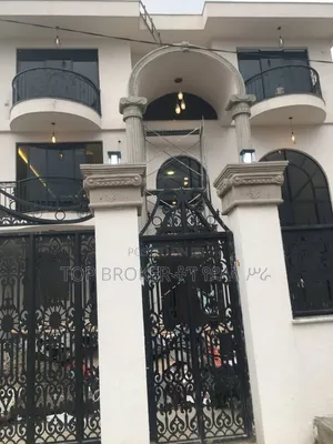 Furnished 6bdrm Villa in New Luxury, Bole for sale