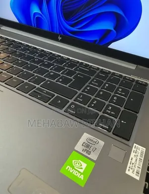 New Laptop HP ZBook 15 16GB Intel Core i7 SSD 512GB