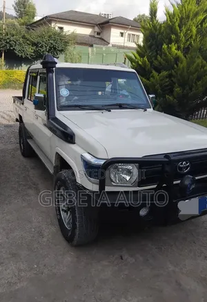 Toyota Land Cruiser 2018