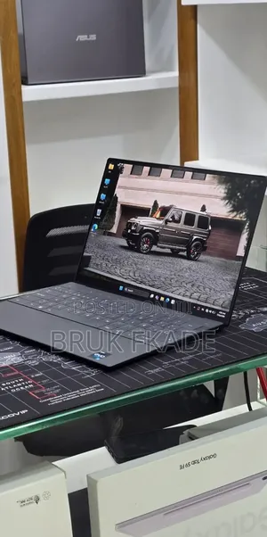 New Laptop Dell XPS 13 16GB Intel Core i7 SSD 512GB