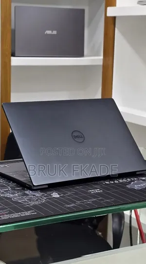 New Laptop Dell XPS 13 16GB Intel Core i7 SSD 512GB