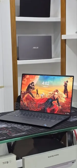 New Laptop Dell XPS 13 16GB Intel Core i7 SSD 512GB