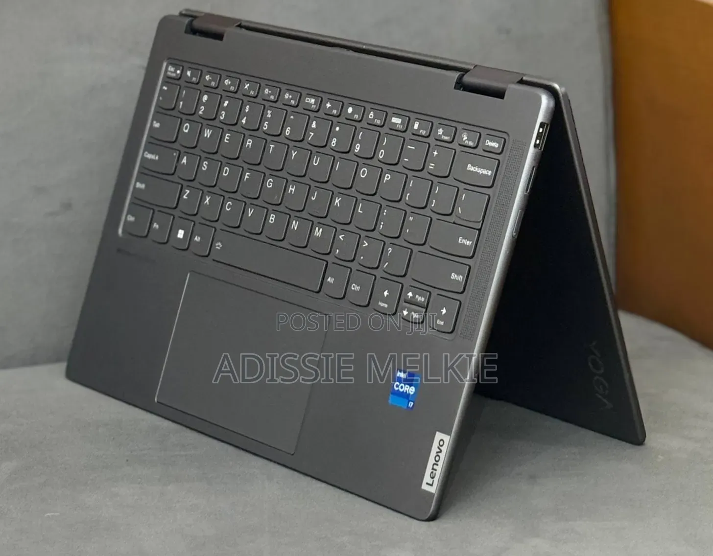 New Laptop Lenovo Yoga 7i 16GB Intel Core i7 SSD 512GB