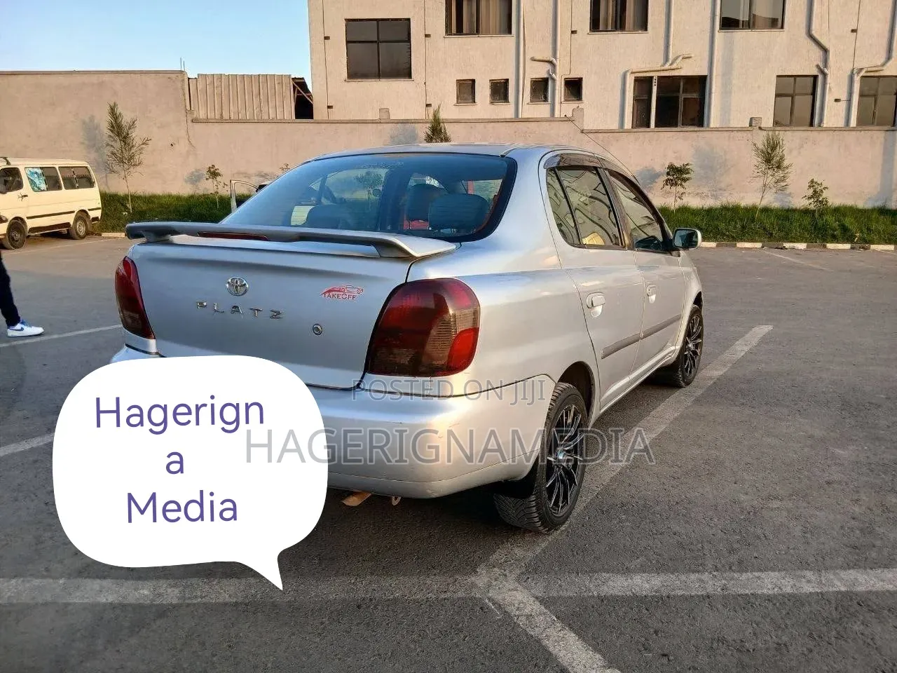 Toyota Platz 2001 Silver