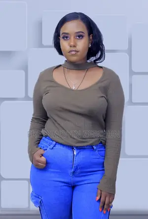 Hiring: Tiktok Live Host (Full-Time/Part-Time