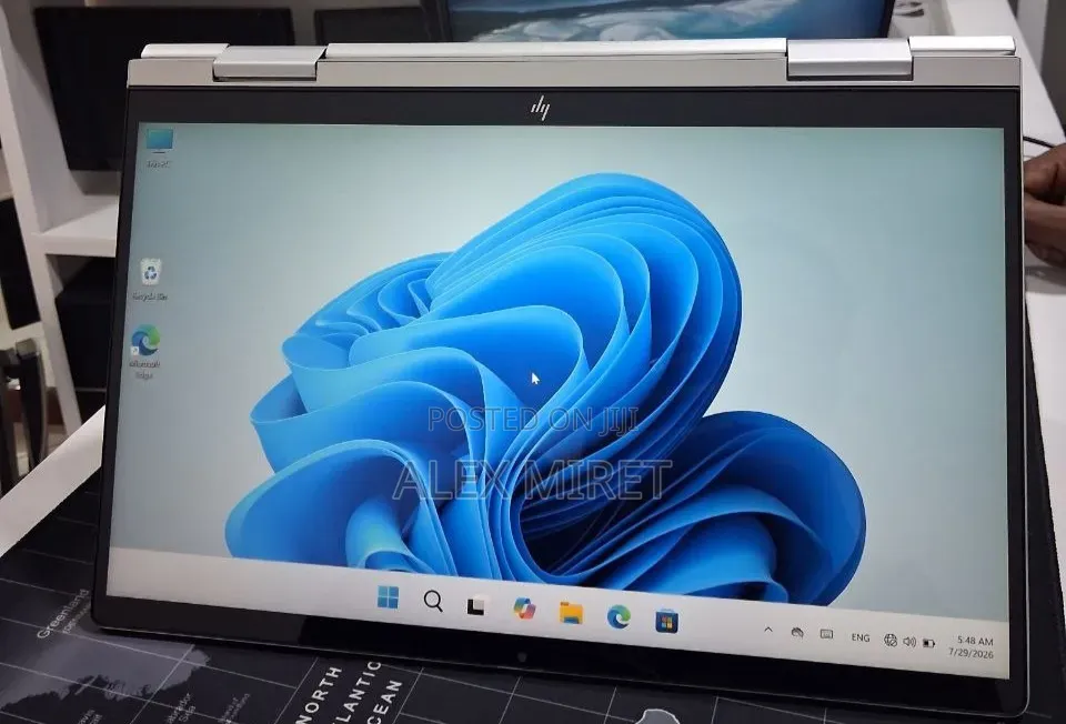 New Laptop HP Envy x360 8GB Intel Core i5 SSD 512GB