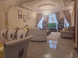 Furnished 6bdrm Villa in አዲስ አበባ, Bole for sale
