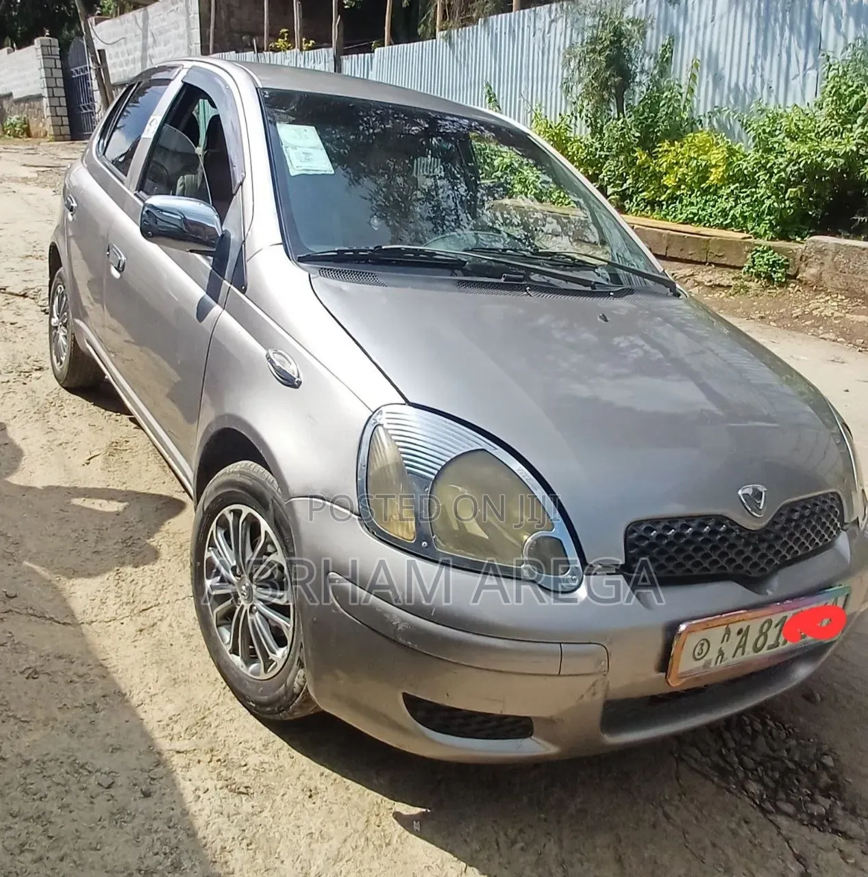 Toyota Vitz 2003