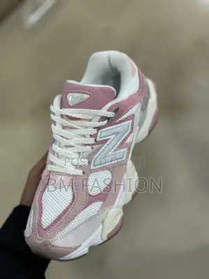 Womens Stylish Sneakers New Balance 9060