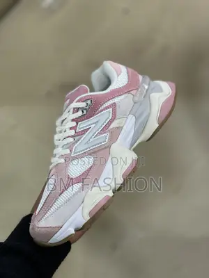 Womens Stylish Sneakers New Balance 9060