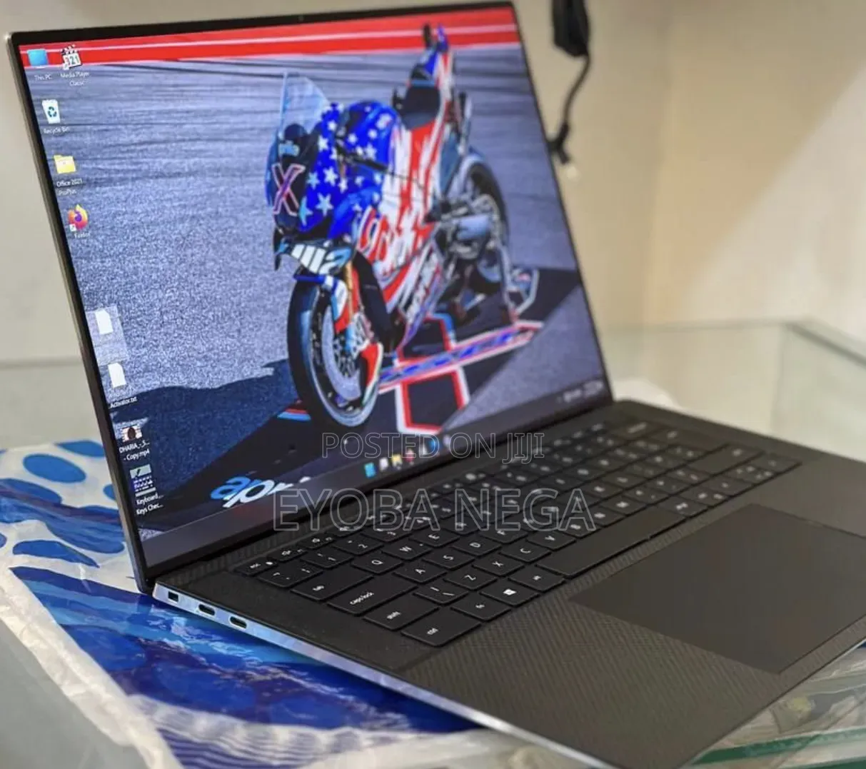 New Laptop Dell Precision 5560 16GB Intel Core i7 SSD 512GB