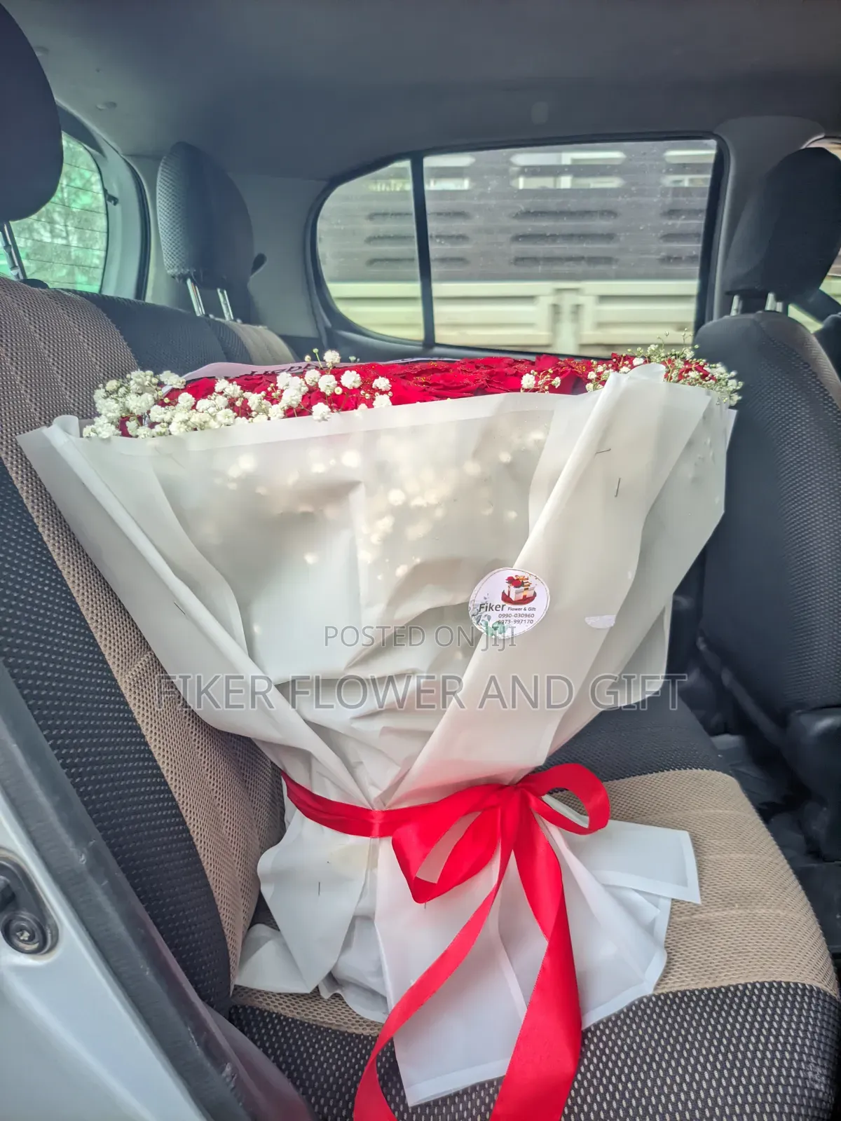 Gift for Her Teddy Bear With Flower Bouquet