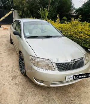 Toyota Corolla 2004 Silver