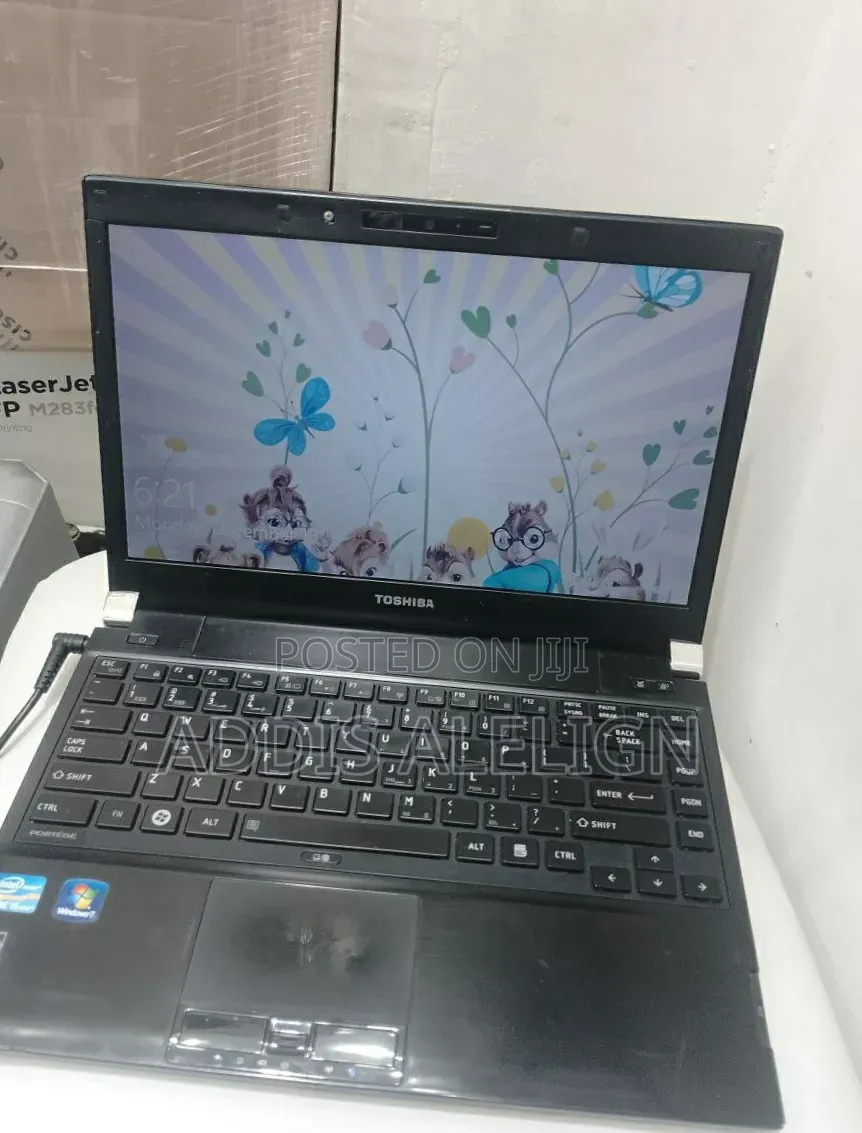 Laptop Toshiba Satellite C55 4GB Intel Core i5 HDD 500GB