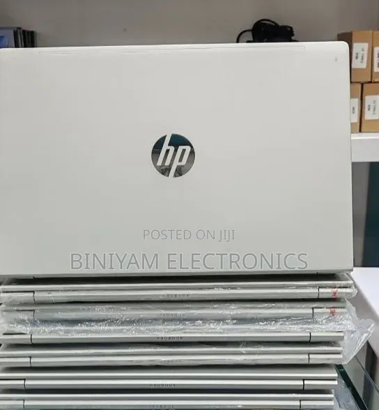 New Laptop HP ProBook 450 G8 8GB Intel Core i5 SSD 512GB