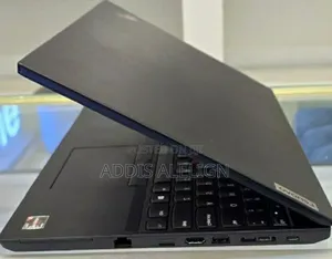 Laptop Lenovo IdeaPad 1 8GB AMD Ryzen 5 SSD 256GB