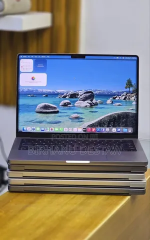 New Laptop Apple MacBook Pro 32GB Apple M1 Pro SSD 512GB