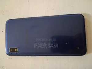 Samsung A10 32 GB Blue
