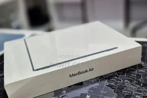 New Laptop Apple MacBook Air 2022 M2 8GB Apple M2 SSD 256GB