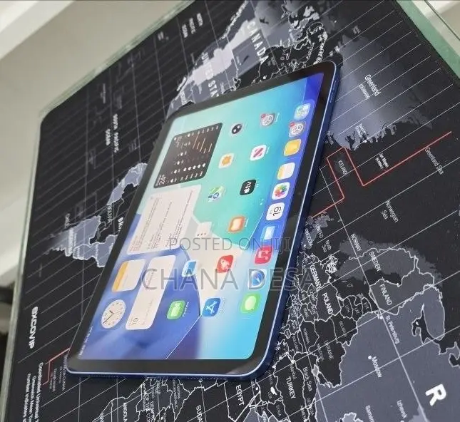 New Apple iPad (2025) 128 GB