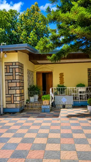  800 ካሬ ሜትር ፕሪሚየም ቦታ ለሽያጭ – ቦሌ ሜጋ
 አካባቢ: ቦሌ ሜጋ – ከአስፓልት ግልባጭ